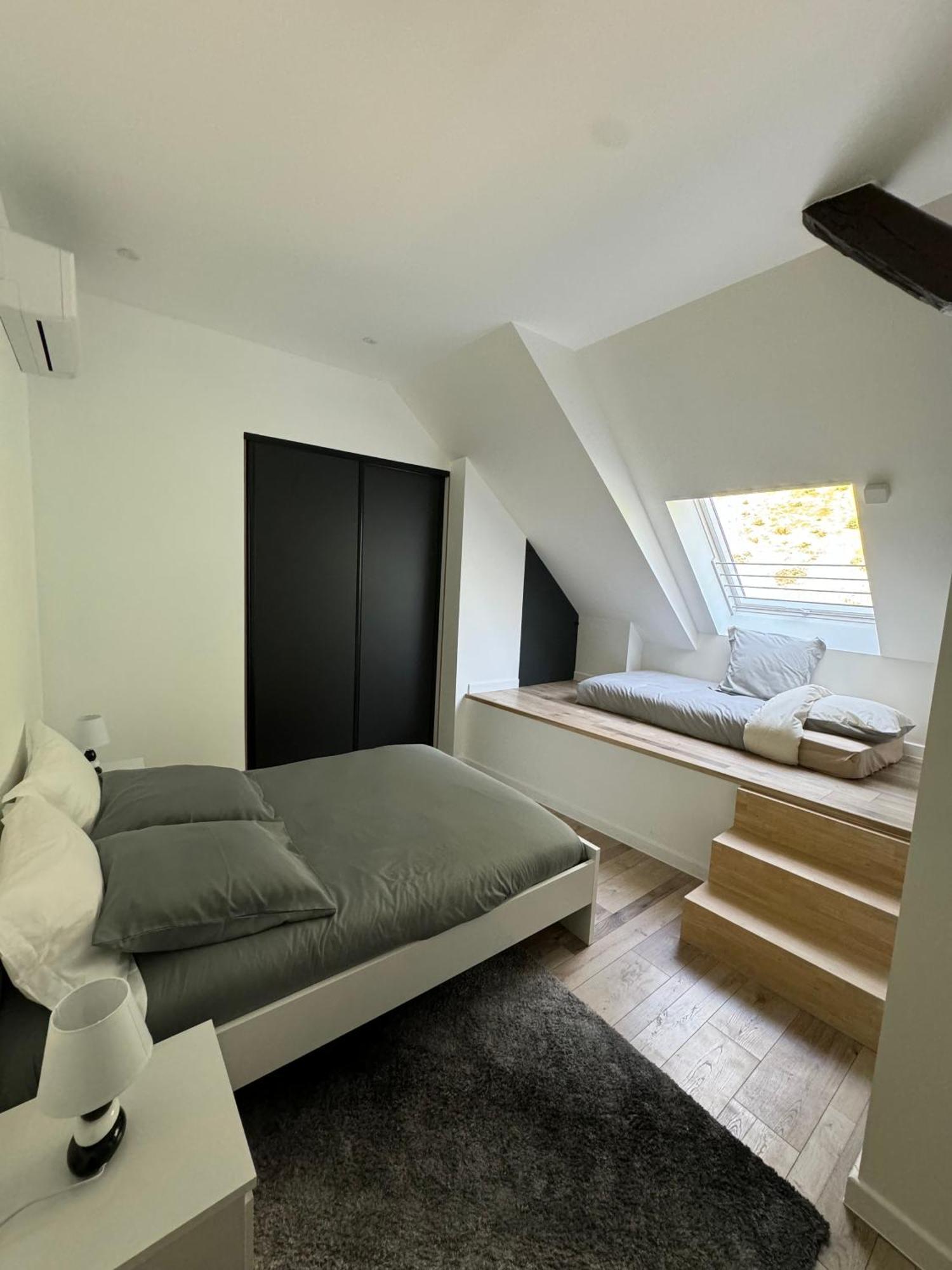 Magnifique Appartement Vue Lac - 5 Personnes Voglans Ngoại thất bức ảnh